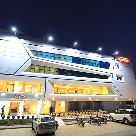 The Grand Raveta Hotel Pātan Exterior photo